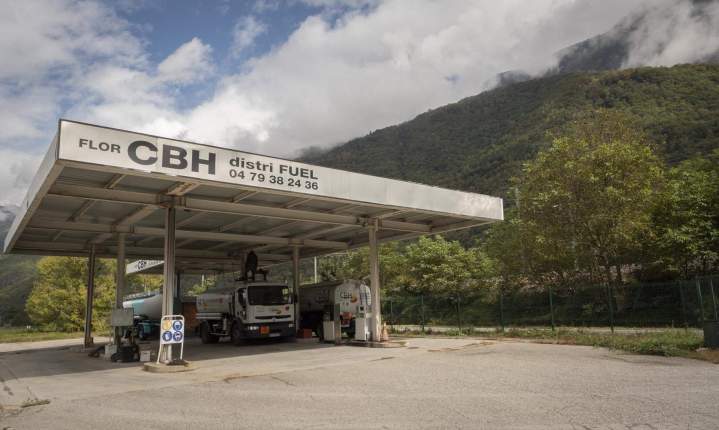 Station de distribution de fuel La Bâthie